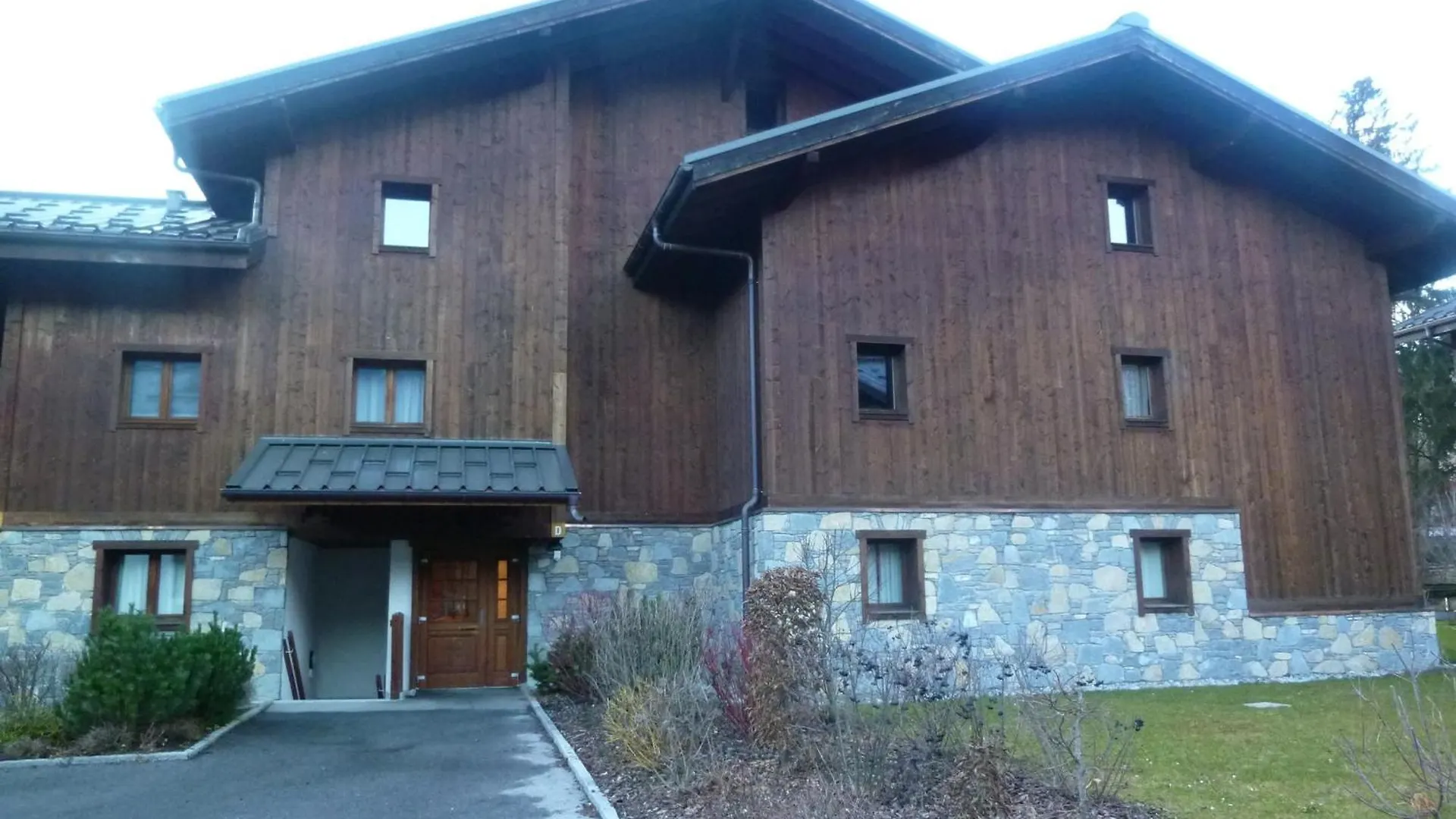 Duplex Spacieux Avec Terrasse, Piscine Couverte Et Cheminee A Samoens - Fr-1-624-9 Apartment